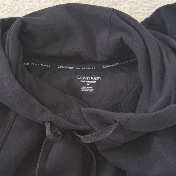 Calvin Klein Performance Crop Pullover Hoodie, Plus Size 2x - Picture 8 of 11